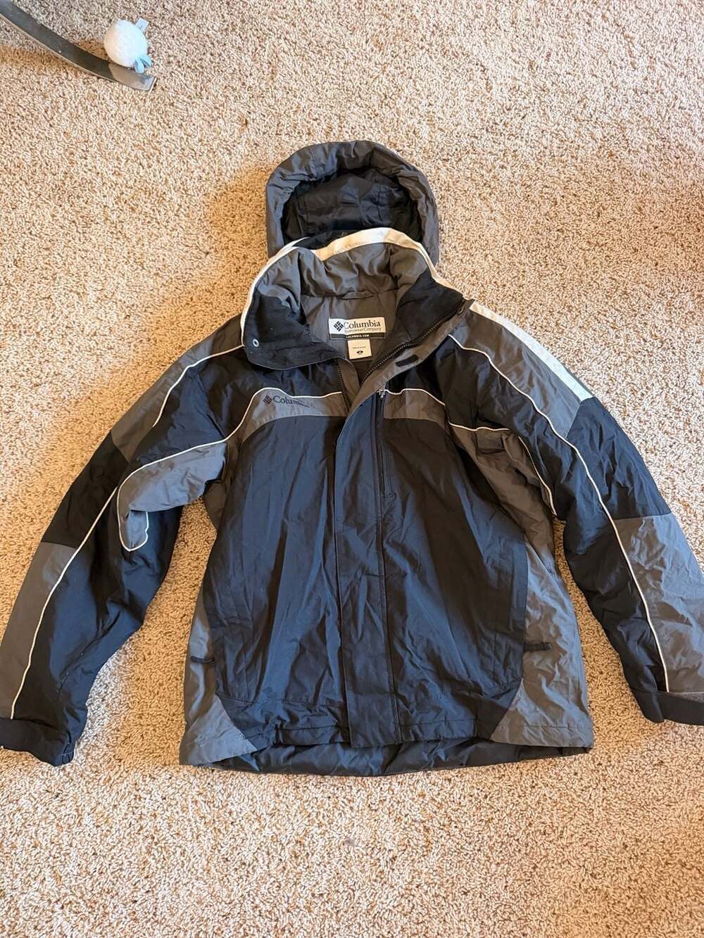 Columbia Sportswear Company Men's Water Resistant Insulated Hooded Jacket Size M